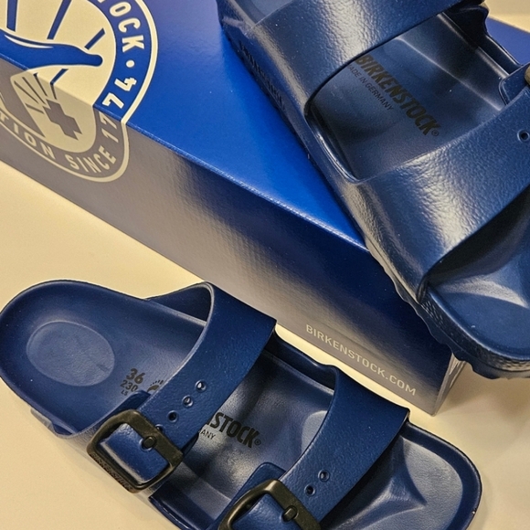 ⬆️Make An Offer Before I Donate - Picture 8 of 11